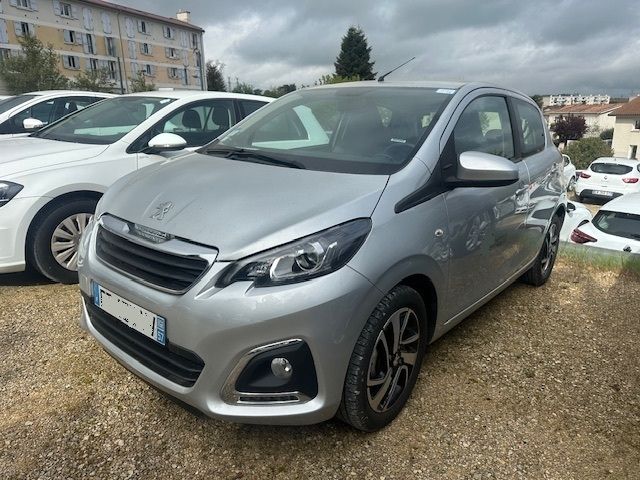 PEUGEOT